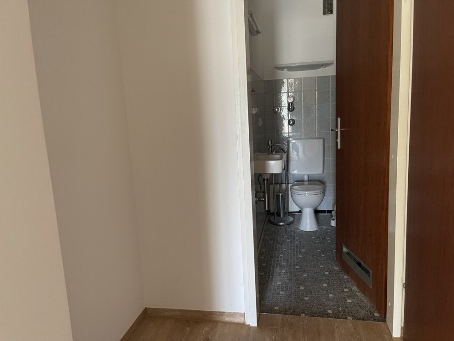 G�ste-WC Etagenwohnung Augsburg