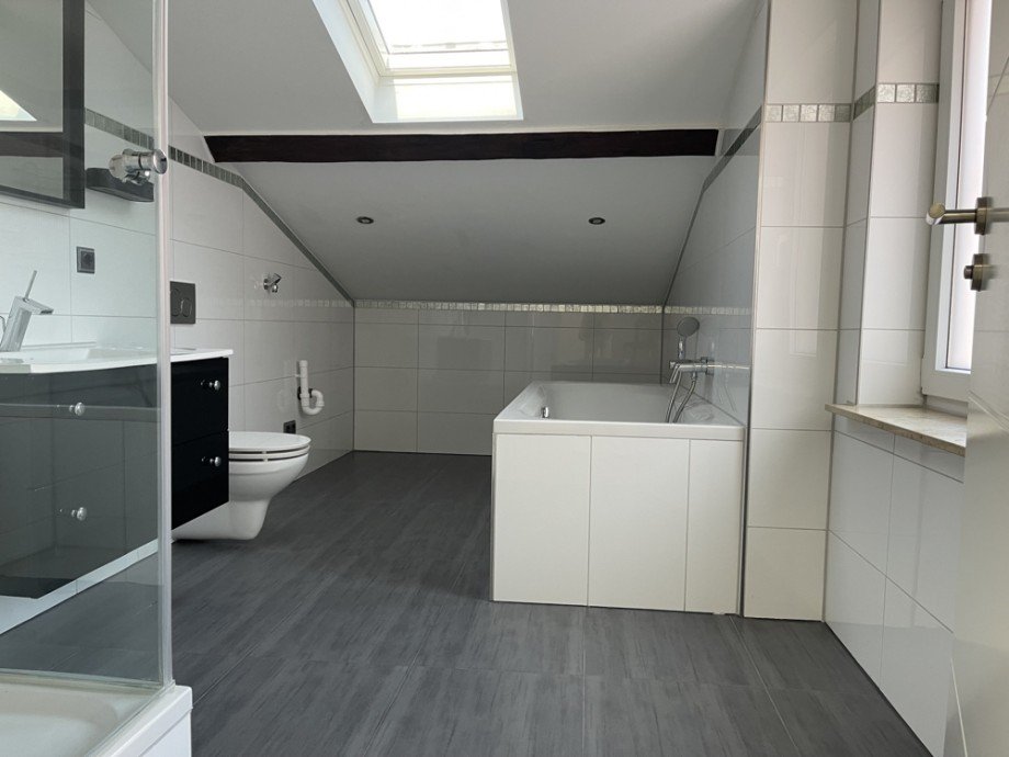 Badezimmer Dachgeschosswohnung Augsburg