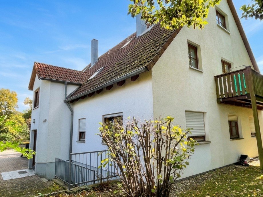 Hausansicht Maisonettewohnung Stadtbergen / Deuringen