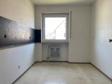 WohnungNr.2 Aufgeteiltes, gepflegtes Dreifamilienhaus zu verkaufen