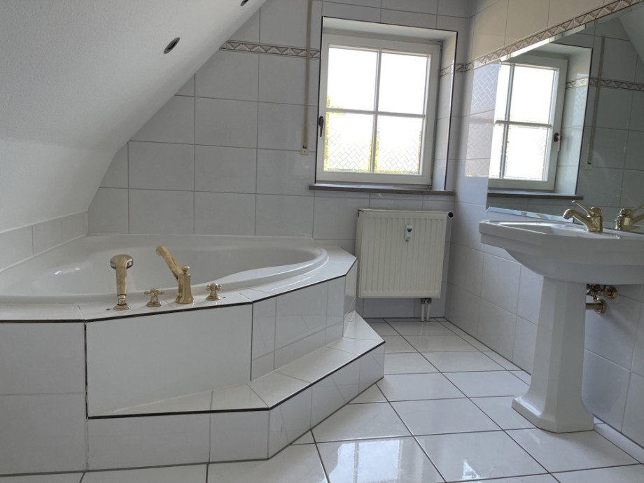 Bad Maisonettewohnung Stadtbergen / Deuringen