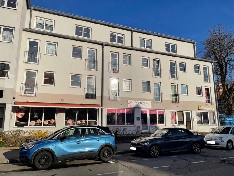  Augsburg / G�ggingen Etagenwohnung M�bliertes Apartment in Augsburg-G�ggingen
