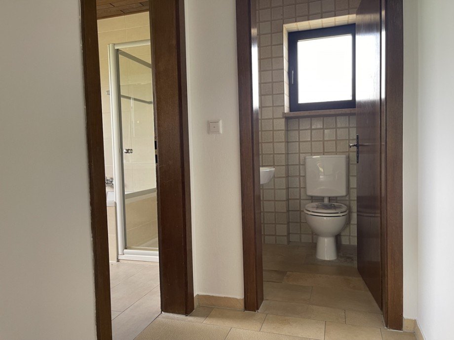 WC OG Mehrfamilienhaus Stettenhofen