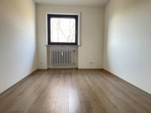  Ohne K�uferprovision * Traumhafte Ortsrandlage * ger�umig * inklusive einen Garagen-Stellplatz *