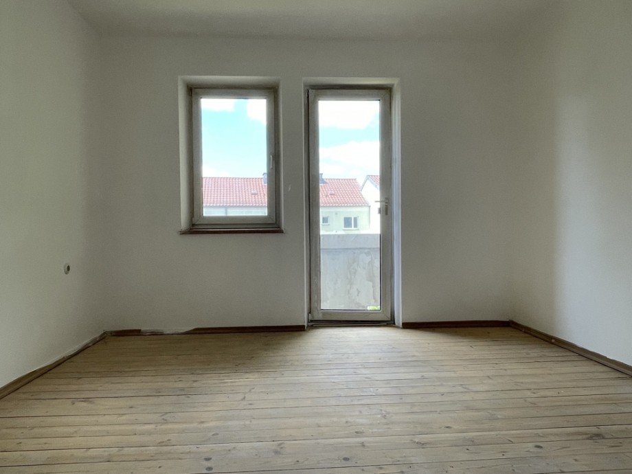 Wohn- oder Schlafzimmer Etagenwohnung Augsburg