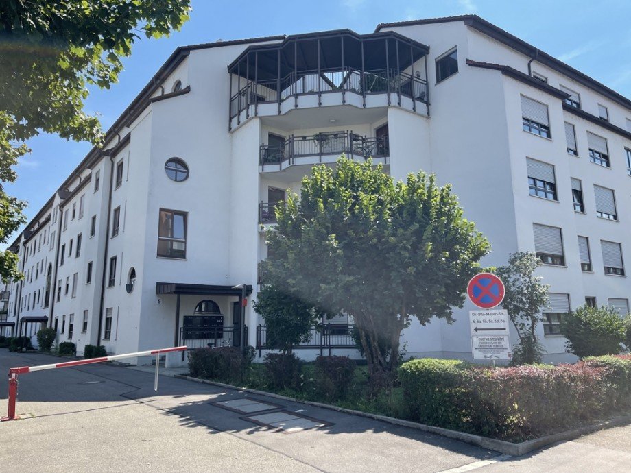 Hausansicht Etagenwohnung Augsburg