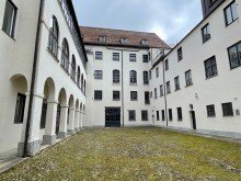   H�hmannhaus  - Wohnen in historischen Gem�uern in der Maximilianstra�e