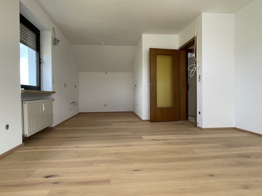 K�che DGrechts Mehrfamilienhaus Stettenhofen