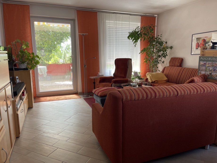 Wohnen/Essen Etagenwohnung Augsburg / Haunstetten