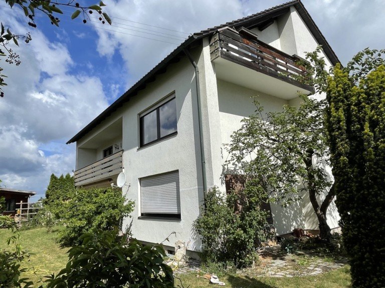  Stettenhofen Mehrfamilienhaus 3 leere + 1 vermietete Wohnung - als Mehrgenerationenhaus oder zur Kapitalanlage