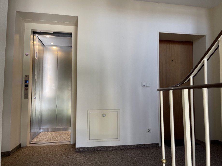 Aufzug vorhanden Etagenwohnung Augsburg