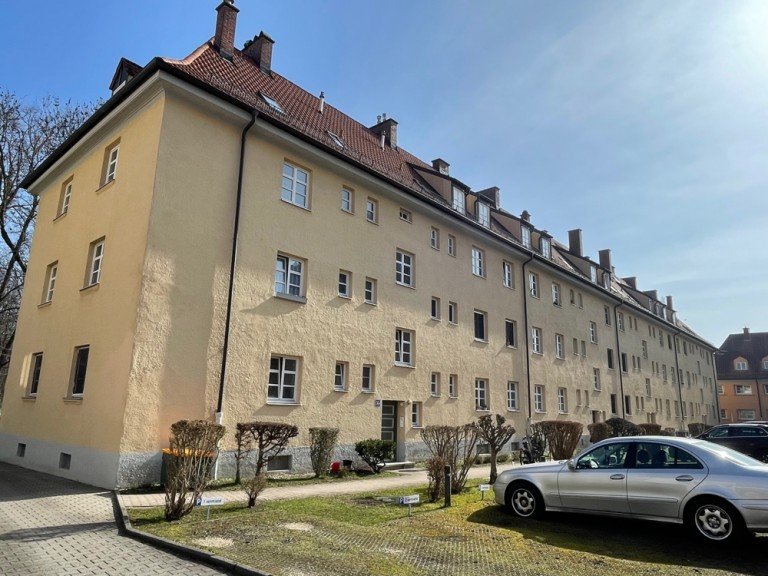  Augsburg Etagenwohnung Frei nach Absprache! Wohnen im Baudenkmal - inklusive Einbauk�che